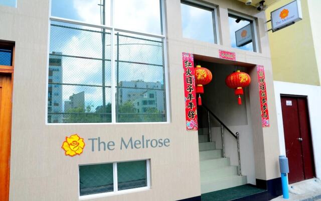Отель The Melrose вид на фасад
