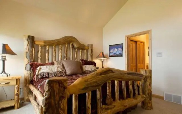 Lakeside Resort Properties