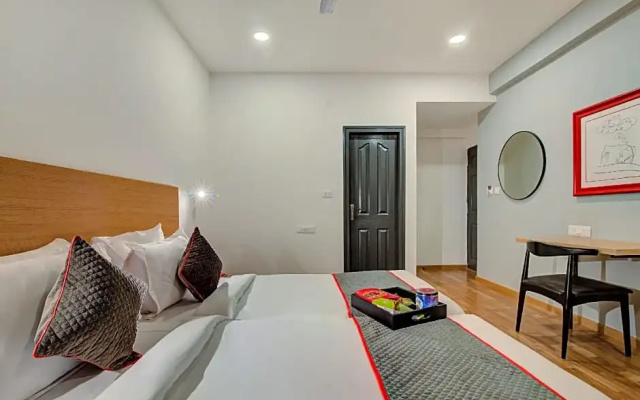 OYO Townhouse 74778 Greater Noida