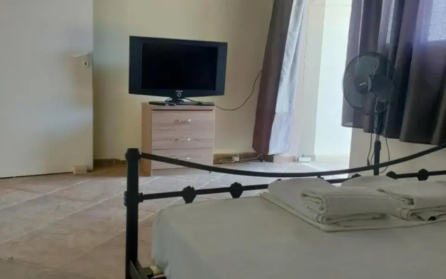 Kalogria Beach Hotel