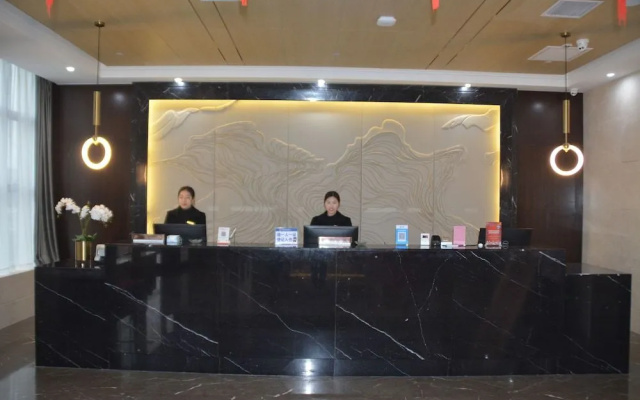 Yun Song Hotel
