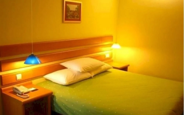 Home Inn Dongying Dongcheng Caozhou Road Central