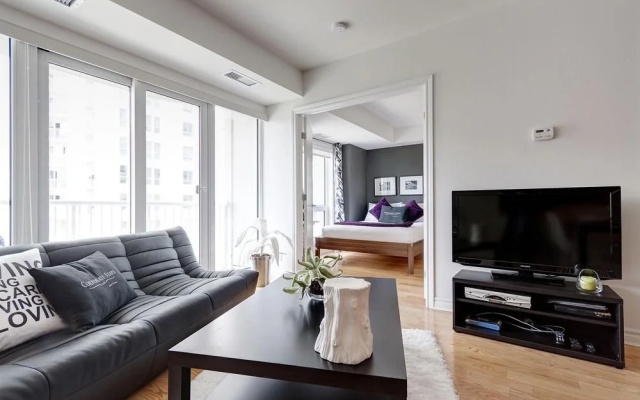 Nge Stays - Rideau Street Apartments