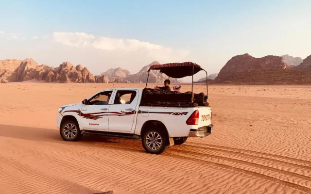 Wadi Rum FedEx camp