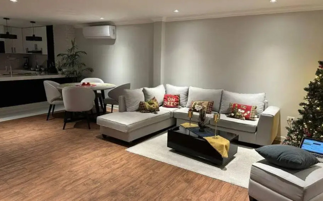 Hermoso departamento en el centro de Milagro