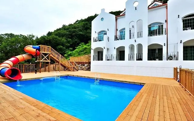 Hillstory pension