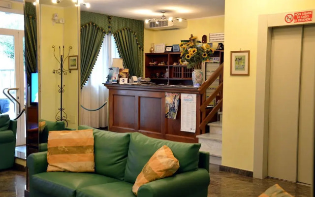 Hotel Astoria
