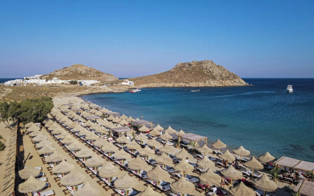 Saint Anna Villas Mykonos by Aura Homes