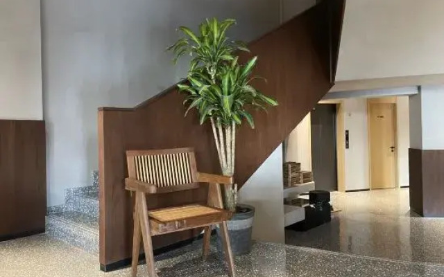 Yutong Hotel (Beijing Tongzhou Jiukeshu Subway Station)