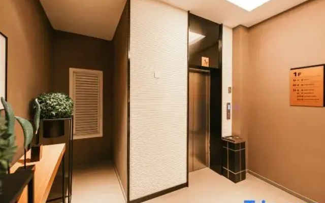 Homeinn Selected Hotel (Hohhot Jinqiao Development Zone Wuliying Subway Station)