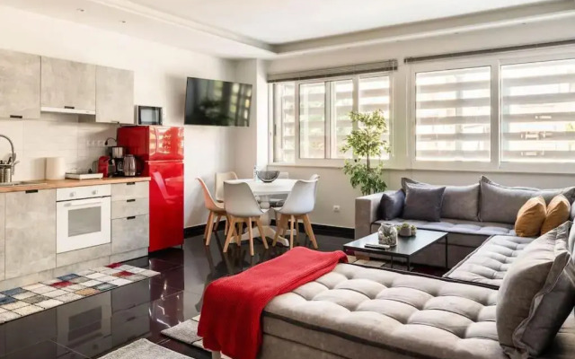 NEW AmazingLarge Luxury 4BR Suite/1min toAcropolis
