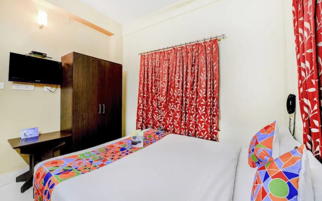 FabHotel Archana Guest House