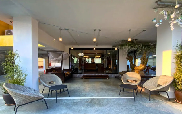 Goldsmith Bangkok Residence