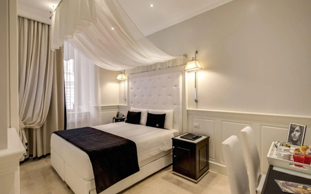 Hotel Tito