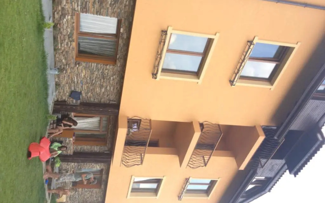Villa Aya