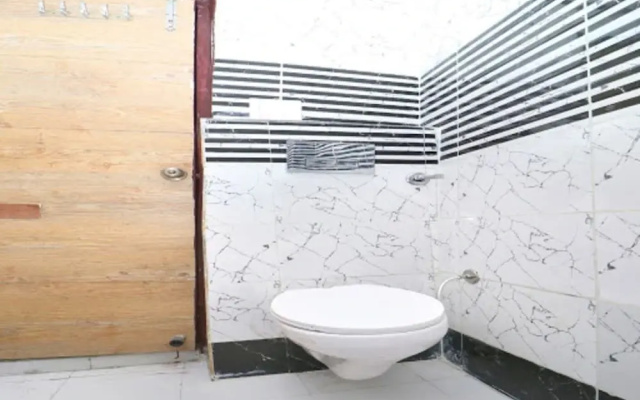 Jasco Royal Inn By OYO Rooms