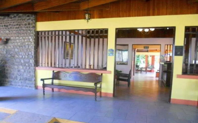 Las Espuelas Hotel