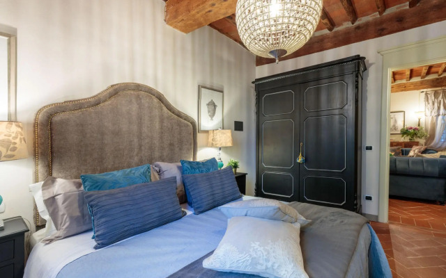 Casa Kathy in Lucca With 2 Bedrooms and 1 Bathrooms