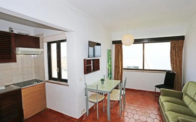 V 05 - Apartment 5 in Seacliff Albufeira