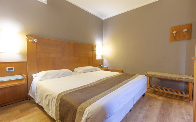 Hotel Master
