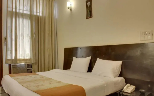 OYO Rooms Huda Metro Flagship