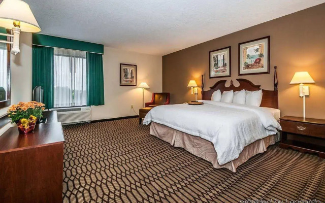 Holiday Inn St. Petersburg West by IHG
