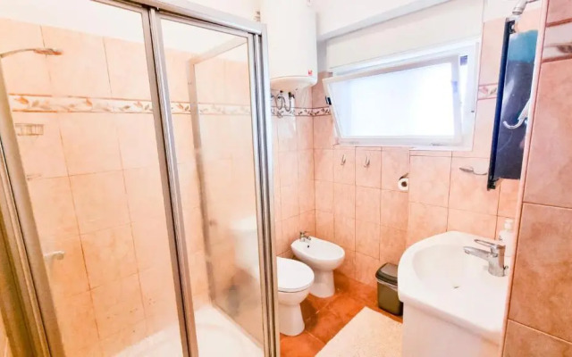 Apartment Zuzi with garden, 300m to the beach