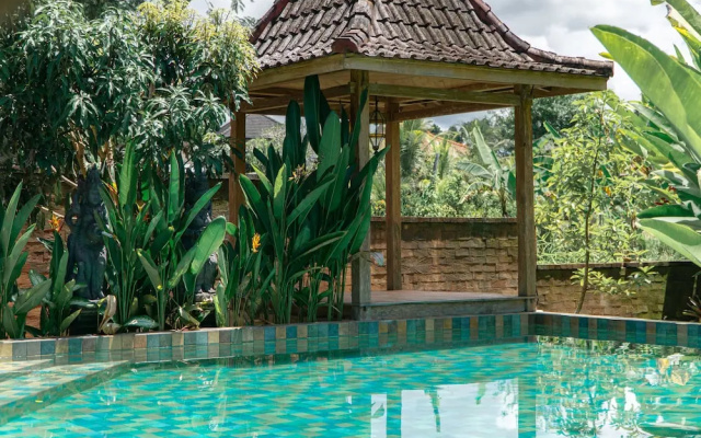 Umadhatu Villas