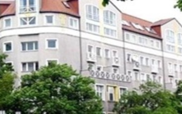 Отель Kaiser Германия, Берлин - отзывы, цены и фото номеров - забронировать отель Kaiser онлайн вид на фасад