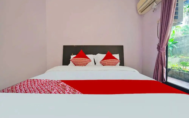 OYO 91680 Hotel MentariNearRumah Sakit Myria