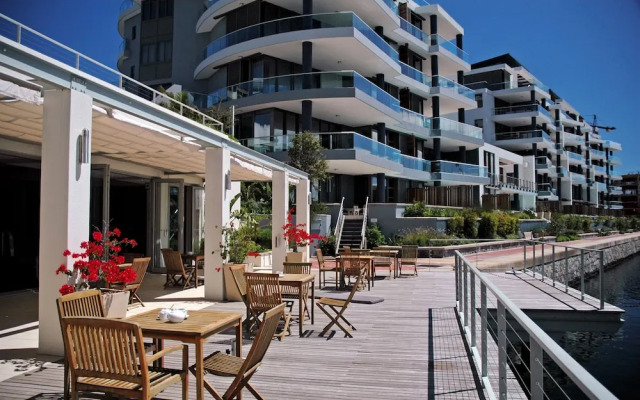 Three Bedroom Apartment - Fully Furnished and Equipped