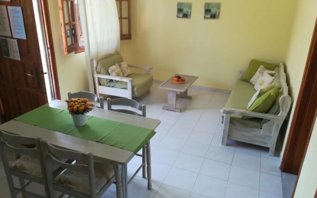 Olga's Garden Apartments