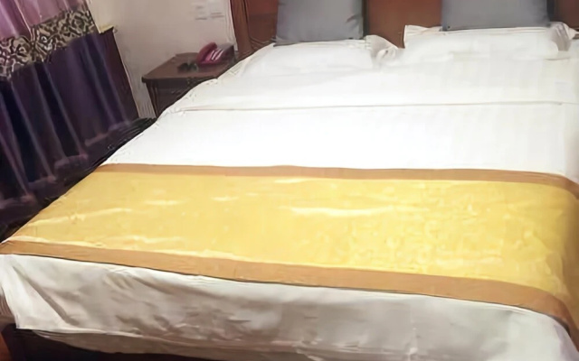 Linfen Yu Garden Hotel (Linfen Gulou Pingyang Plaza)