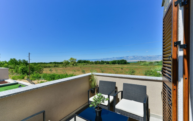 Villa Rea 4 With Heated Pool