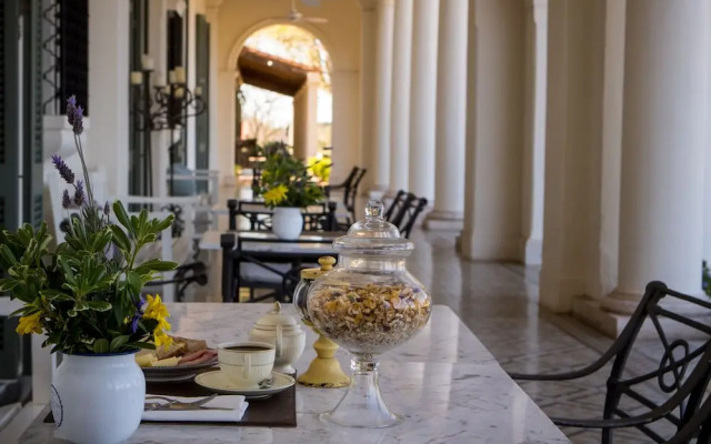 Estancia La Paz Hotel