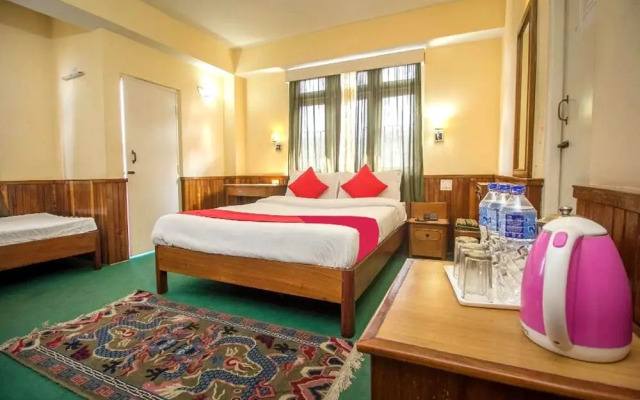 Tara Palace Pelling by Goroomgo