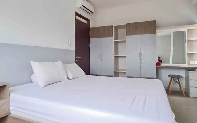 Apartment Mekarwangi Square Tower A Agus RedPartner