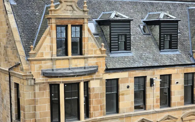 Central Paisley Apartment- Airport/glasgow Access