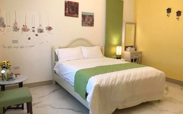 Crown Home