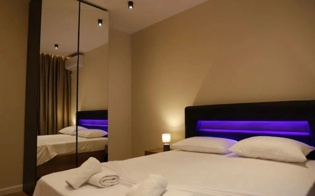 Twinora Apartments