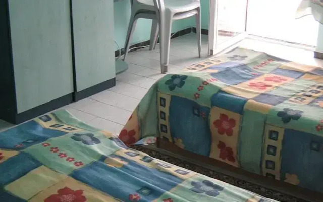 Eli Guest House