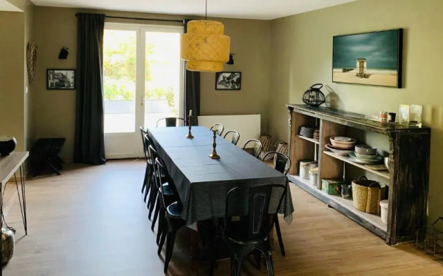 Maison 4 Chambres Avec Jardin & Parking Prive