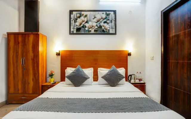 Hotel White at Vasundhara