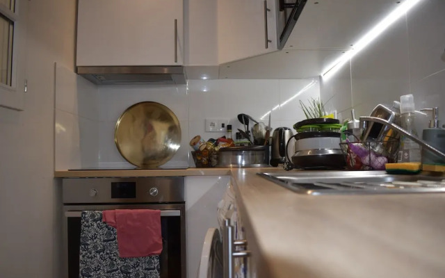 1 Bedroom in Bonne Nouvelle
