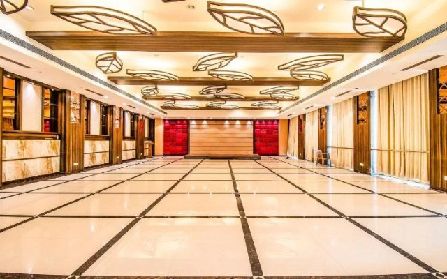 Vatika Hotel & Banquets by FabHotels