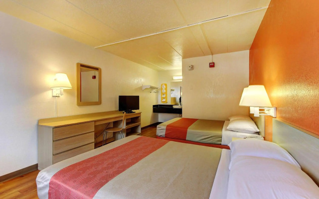Motel 6 York, PA