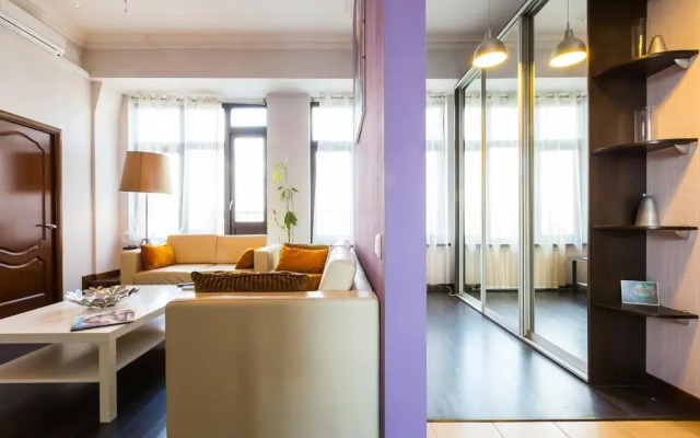 Penthouse with Kremlin Views