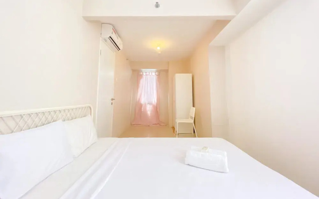 Nice Comfortable 2Br Apartment At Bassura City