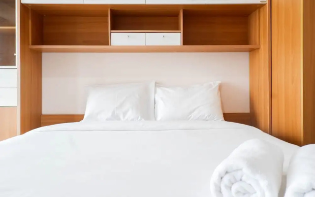 Strategic Studio Apartment at Orchard Mansion Supermall
