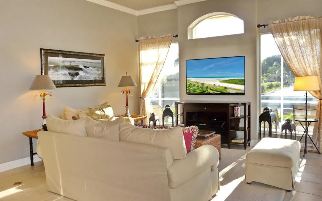 400 Waterleaf Court